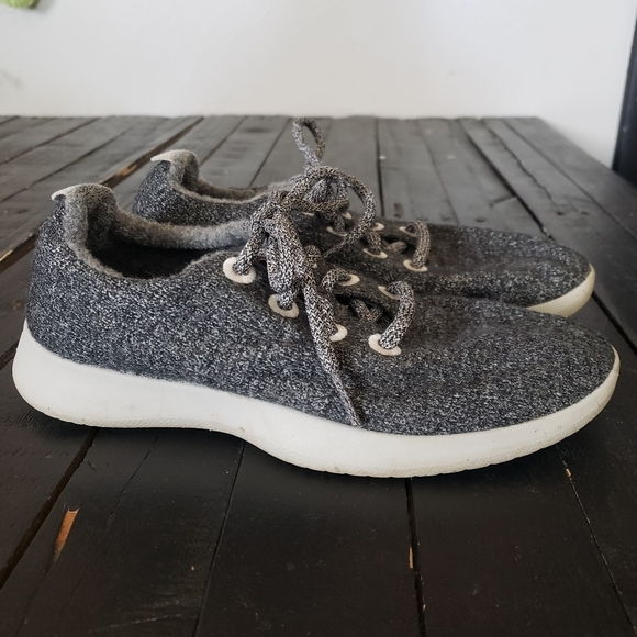 Allbirds Women's 7 Merino Wool Navy Blue Grey Shoes Sneakers Lightweight Running - Picture 1 of 10